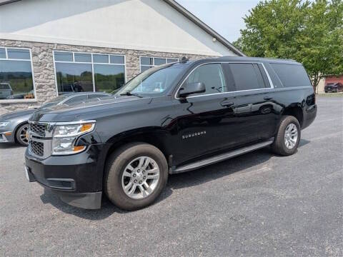 2019 Chevrolet Suburban LT 4WD photo