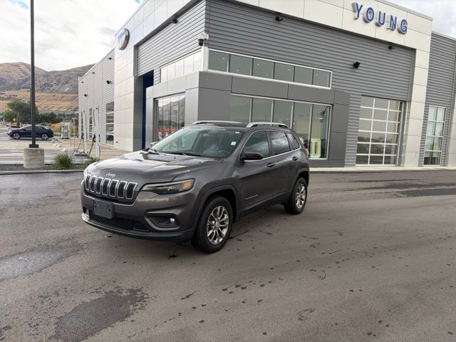 2019 Jeep Cherokee Latitude Plus 4WD photo