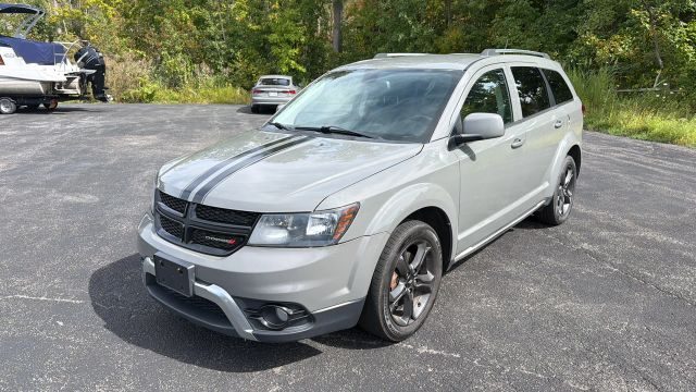 2019 Dodge Journey Crossroad AWD photo