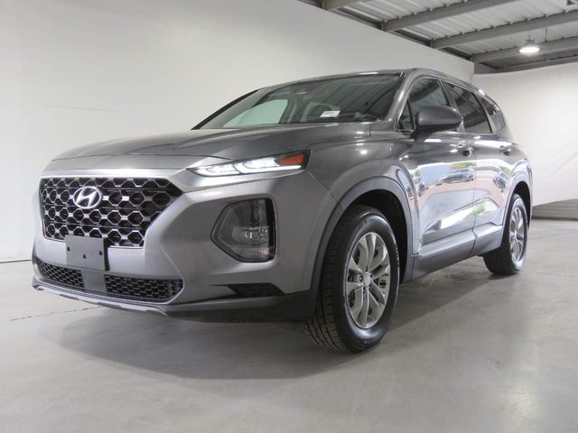 2019 Hyundai Santa Fe SE FWD photo