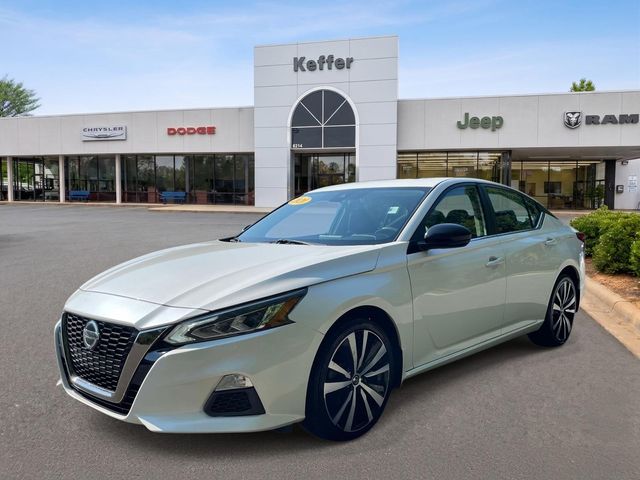 2020 Nissan Altima 2.5 SR AWD photo