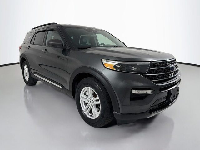 2020 Ford Explorer XLT 4WD photo