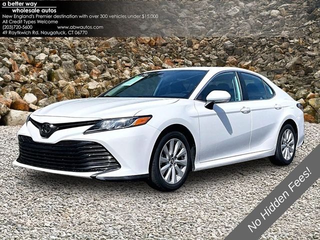2020 Toyota Camry LE FWD photo