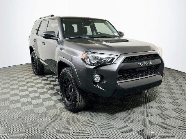 2020 Toyota 4Runner TRD Off Road Premium 4WD photo
