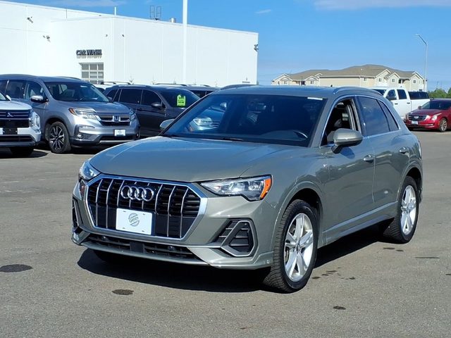 2020 Audi Q3 S line Premium AWD photo