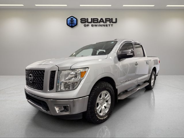 2019 Nissan Titan SV 4WD photo