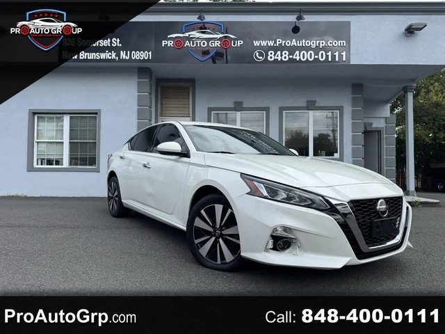 2020 Nissan Altima 2.5 SV AWD photo