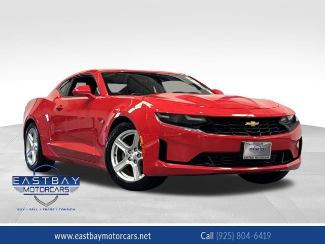 2019 Chevrolet Camaro 1LT RWD photo