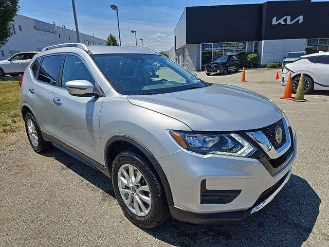 2020 Nissan Rogue SV AWD photo