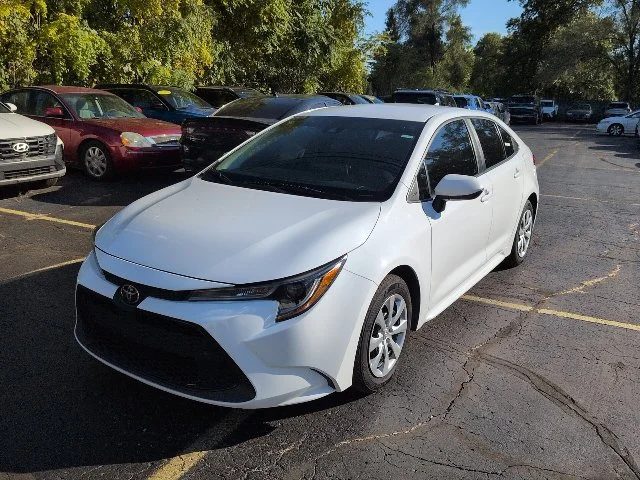 2020 Toyota Corolla LE FWD photo