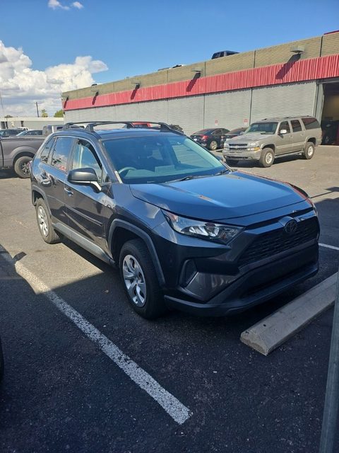2019 Toyota RAV4 LE AWD photo