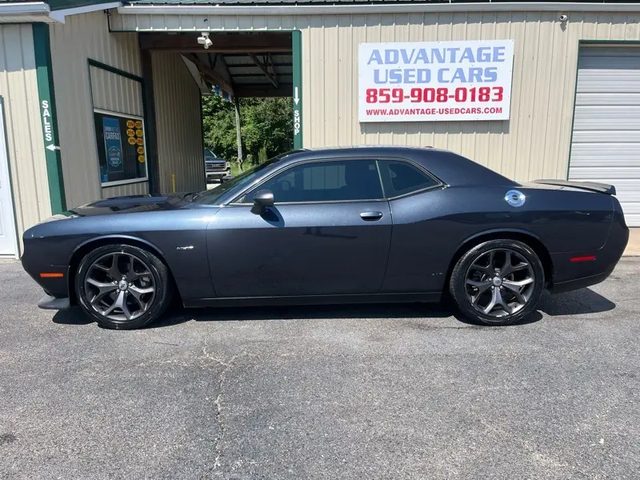 2019 Dodge Challenger R/T RWD photo