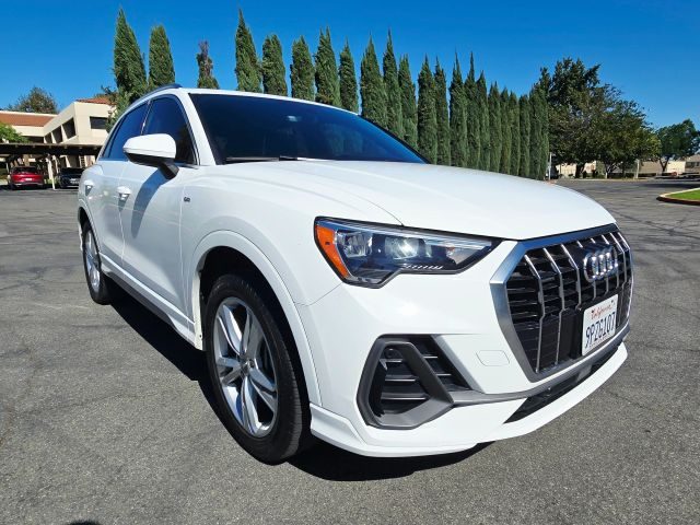 2020 Audi Q3 S line Premium AWD photo