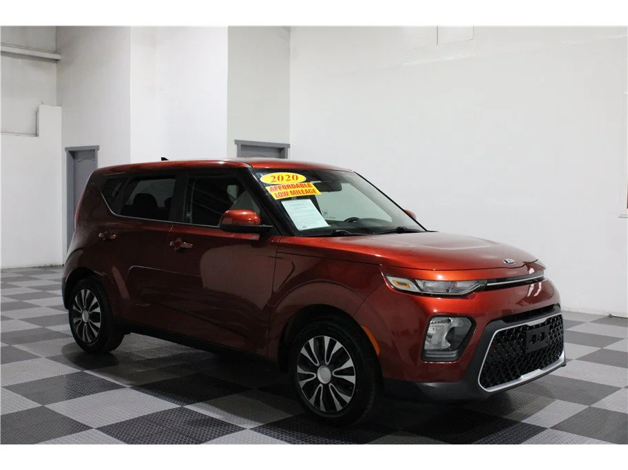 2020 Kia Soul LX FWD photo