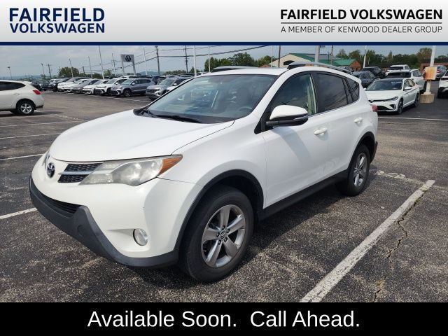 2015 Toyota RAV4 XLE AWD photo
