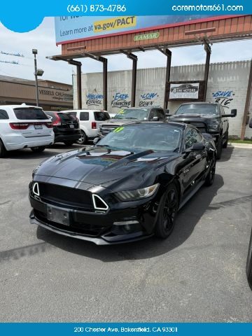 2017 Ford Mustang GT RWD photo