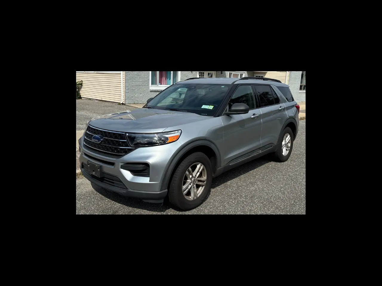 2020 Ford Explorer XLT 4WD photo
