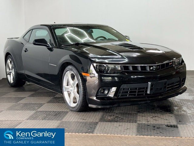 2015 Chevrolet Camaro SS RWD photo