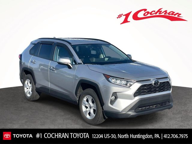 2020 Toyota RAV4 XLE AWD photo