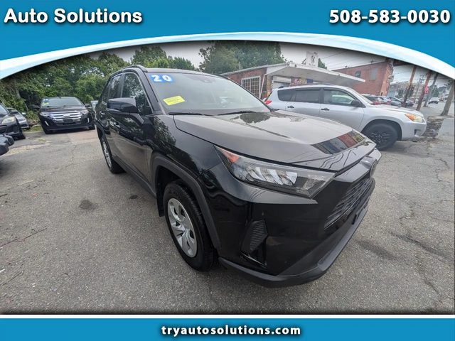 2020 Toyota RAV4 LE AWD photo