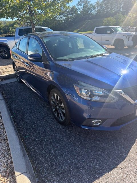 2019 Nissan Sentra SR FWD photo