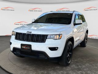 2020 Jeep Grand Cherokee Laredo E 4WD photo