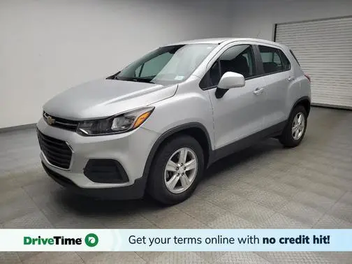 2020 Chevrolet Trax LS FWD photo