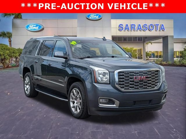 2019 GMC Yukon XL Denali 4WD photo