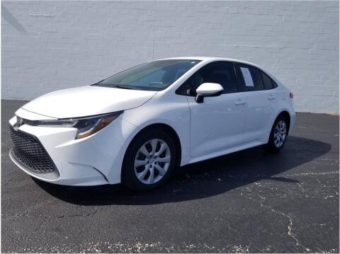 2020 Toyota Corolla LE FWD photo