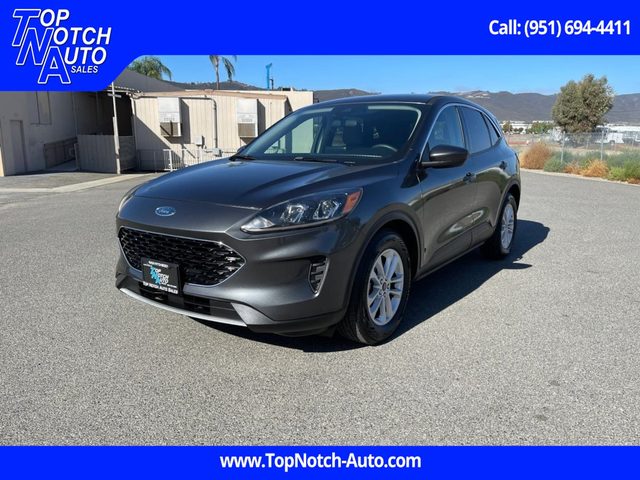 2020 Ford Escape SE FWD photo