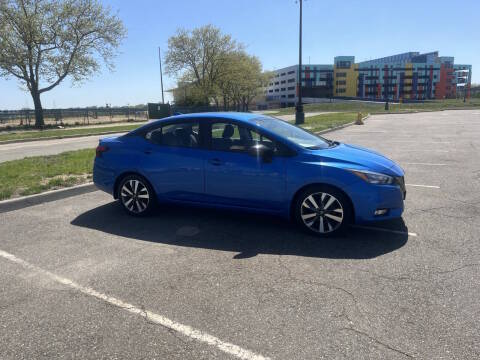 2020 Nissan Versa SR FWD photo