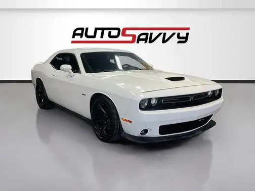 2019 Dodge Challenger R/T RWD photo