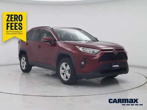 2020 Toyota RAV4 XLE FWD photo