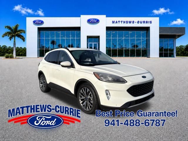 2020 Ford Escape Titanium Hybrid FWD photo