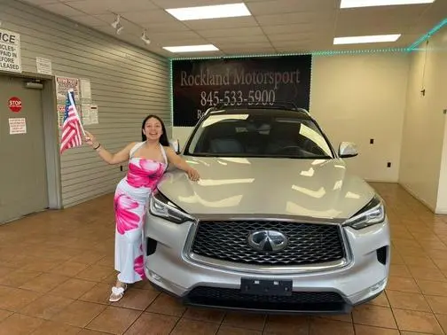 2019 Infiniti QX50 LUXE AWD photo