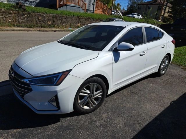 2020 Hyundai Elantra SEL FWD photo