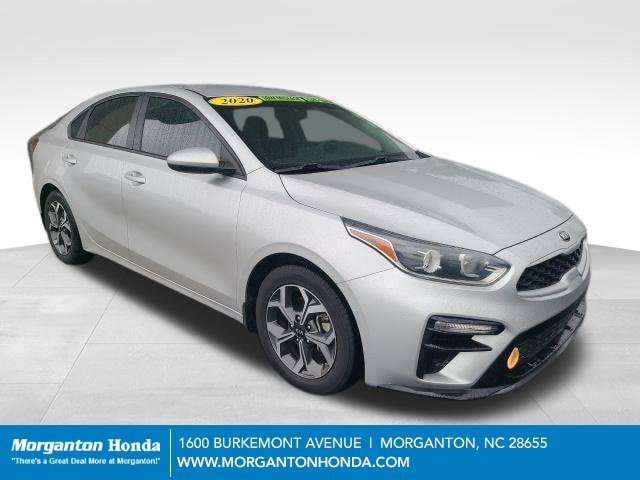 2020 Kia Forte LXS FWD photo