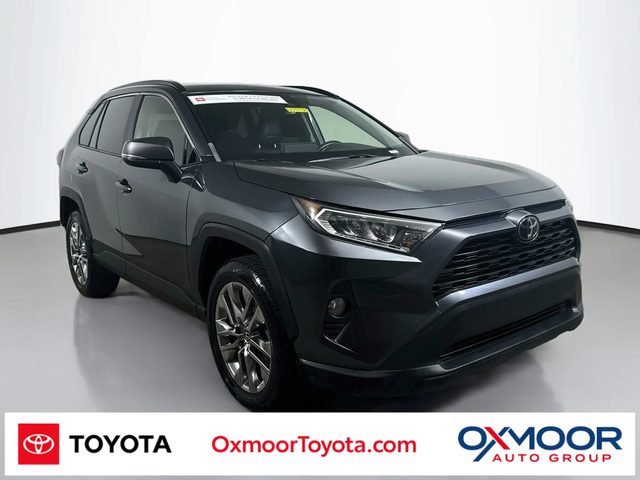 2020 Toyota RAV4 XLE Premium FWD photo