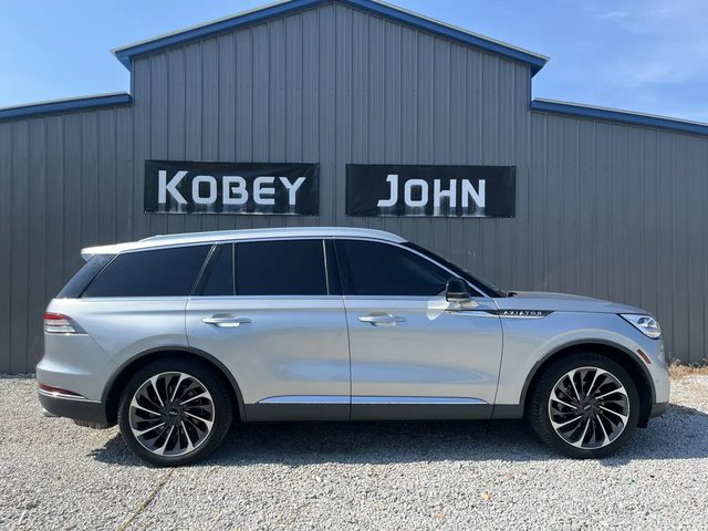 2020 Lincoln Aviator Reserve AWD photo