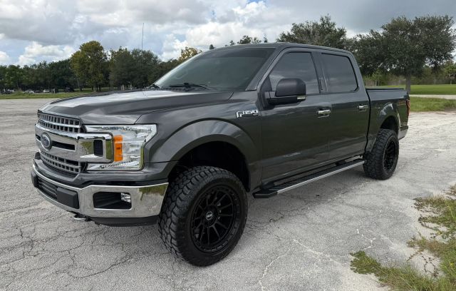 2020 Ford F-150 XLT 4WD photo