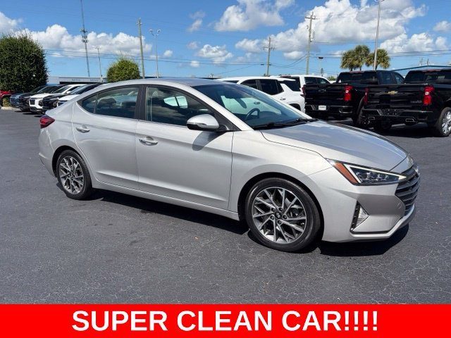2020 Hyundai Elantra Limited FWD photo