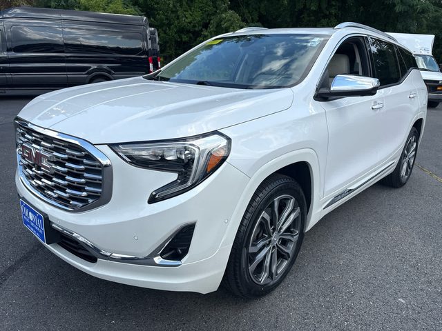 2020 GMC Terrain Denali AWD photo