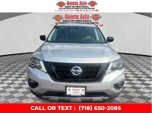 2020 Nissan Pathfinder SL 4WD photo