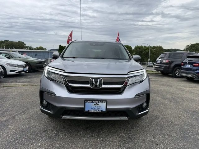 2020 Honda Pilot Touring 8-Passenger AWD photo