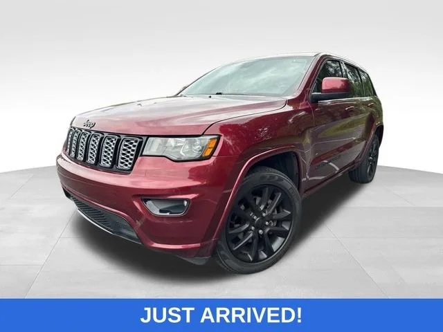 2020 Jeep Grand Cherokee Altitude 4WD photo