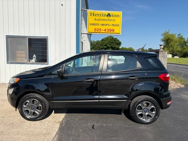 2020 Ford EcoSport S 4WD photo