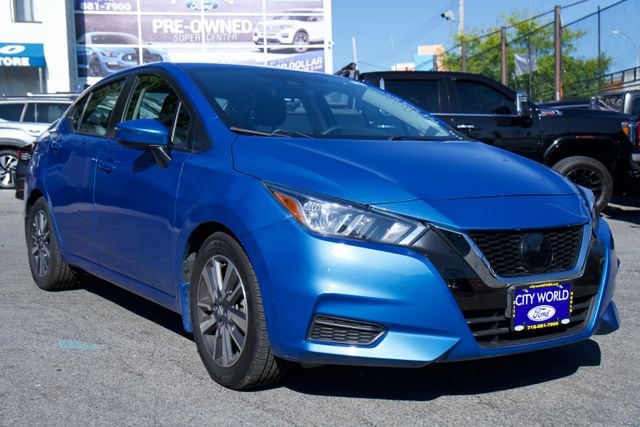 2020 Nissan Versa SV FWD photo