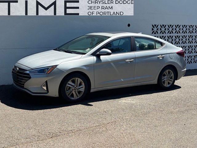 2020 Hyundai Elantra Value Edition FWD photo