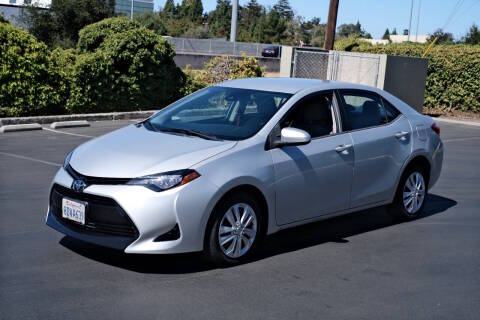 2017 Toyota Corolla LE FWD photo