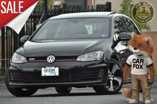 2015 Volkswagen Golf GTI SE FWD photo